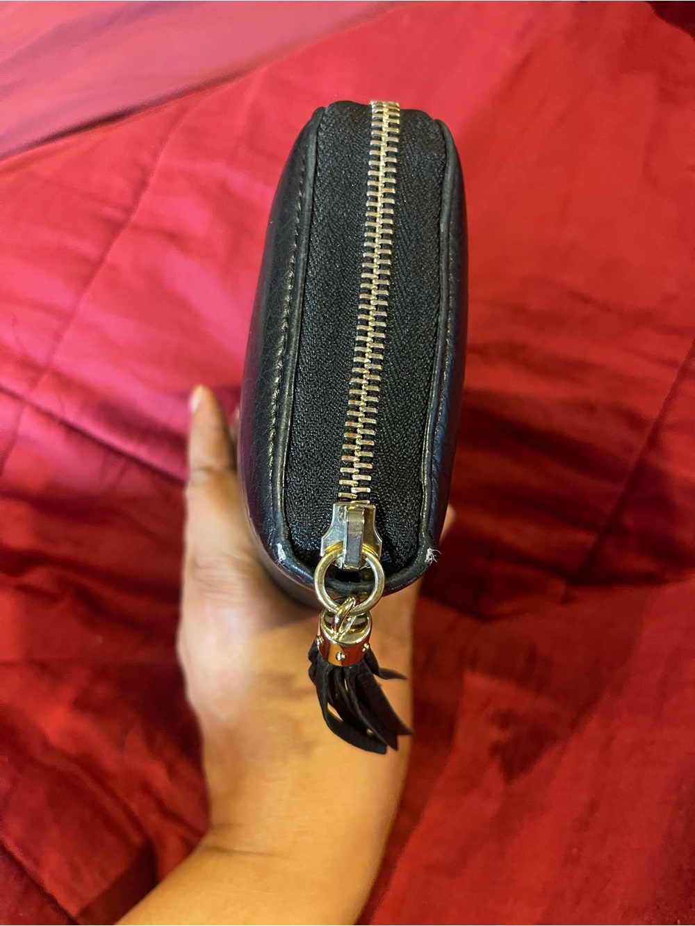 Gucci Black Leather Zip Wallet with Tassel and Embossed GG - Picture 5 of 14